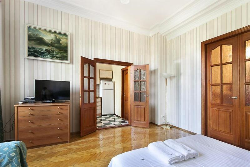 911 Apartments Antonovichа Kiev Extérieur photo